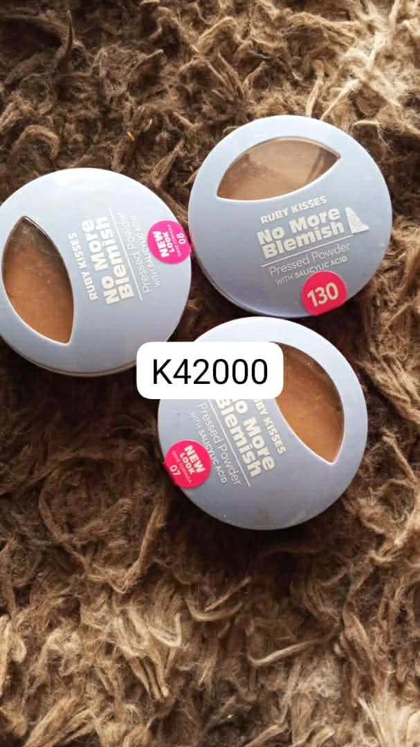 No more blemish face powder