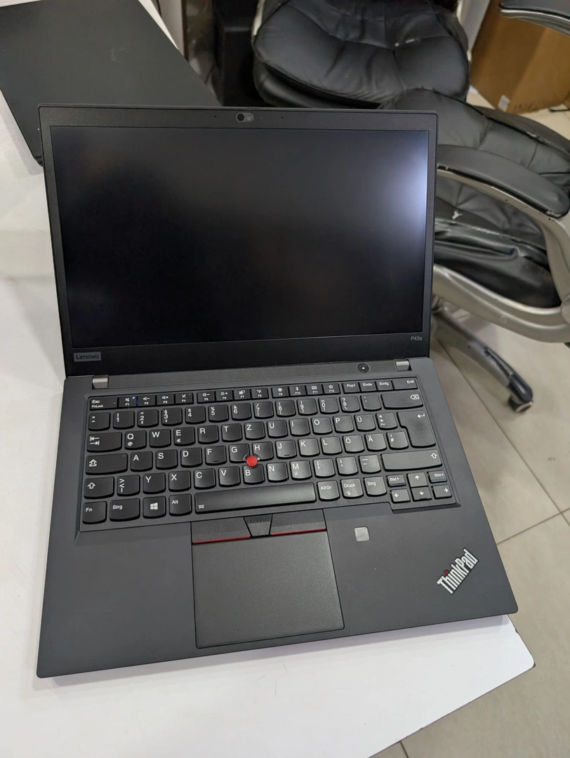 Lenovo Thinkpad P43s Laptop For Sale!