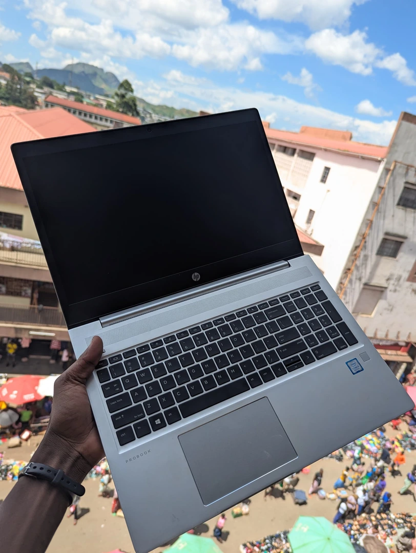 𝐇𝐏 𝐏𝐫𝐨𝐁𝐨𝐨𝐤 𝟒𝟓𝟎 𝐆𝟔 𝐋𝐚𝐩𝐭𝐨𝐩!