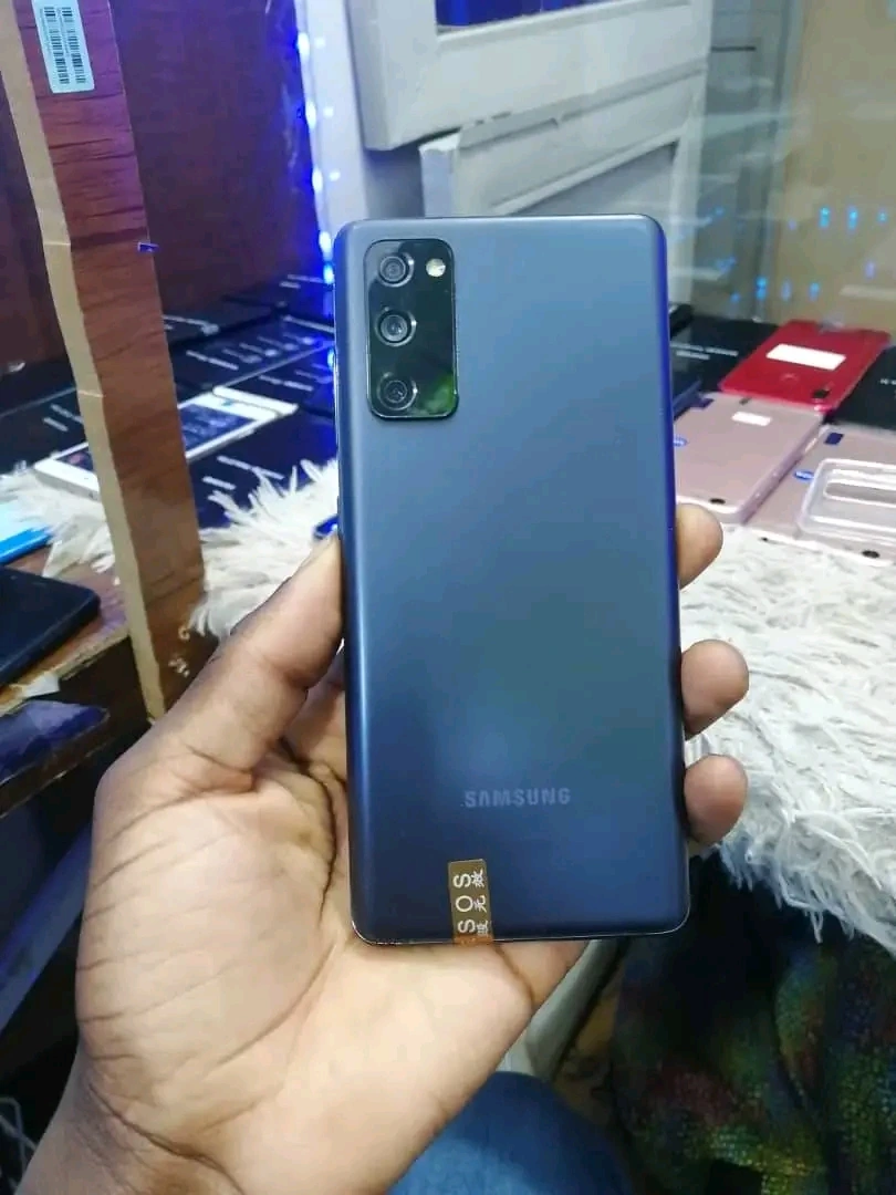 Samsung galaxy s20 FE 5G