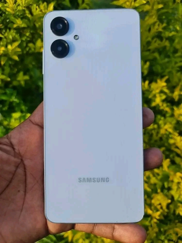 Samsung galaxy A06