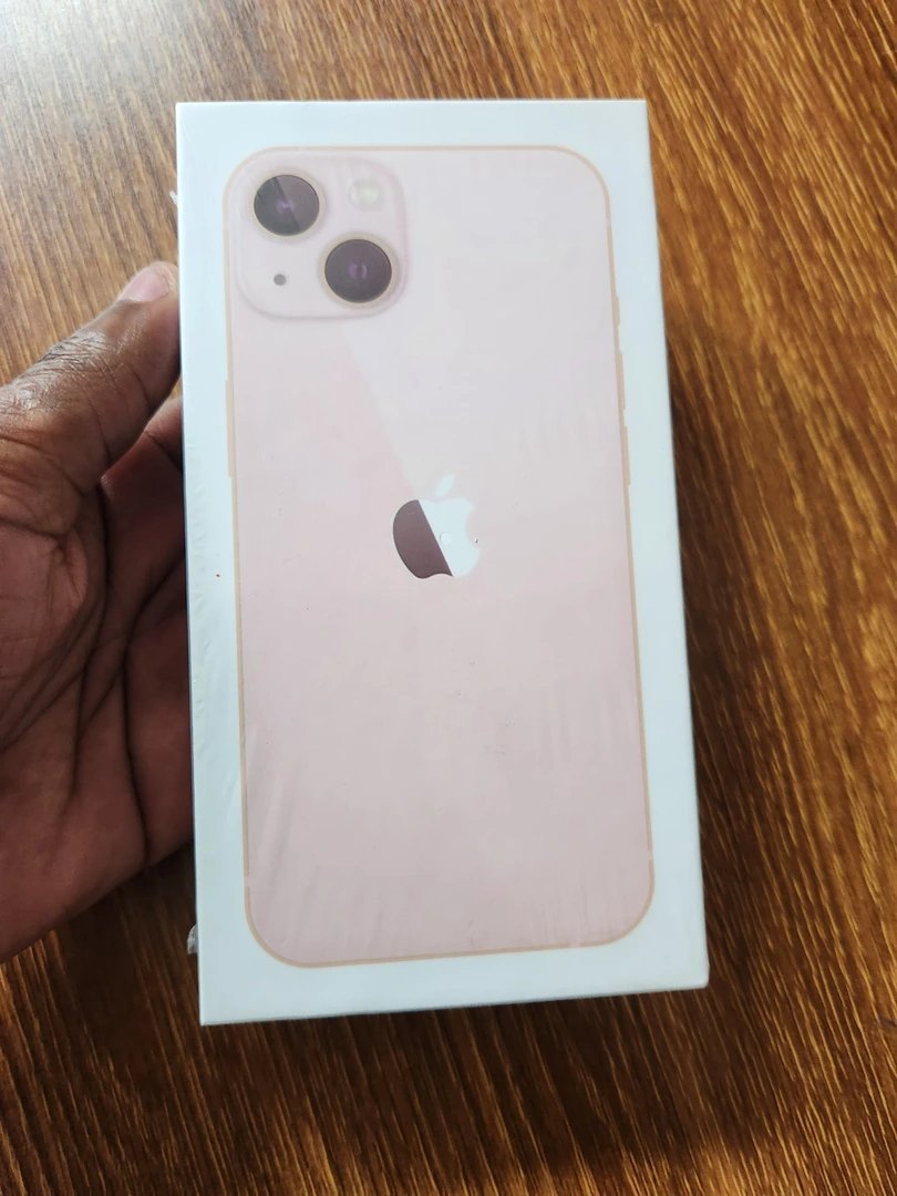 IPHONE 13 (PINK)