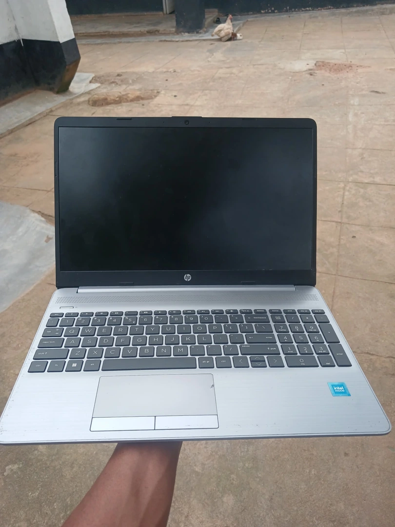 HP Laptop with 238GB SSD  8GB RAM  1.10GHz 512MB Graphics Card