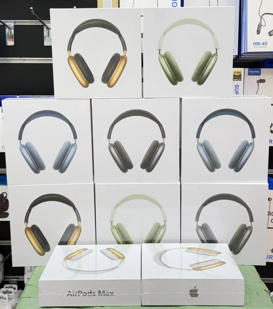 Apple Airpods Max Headphones