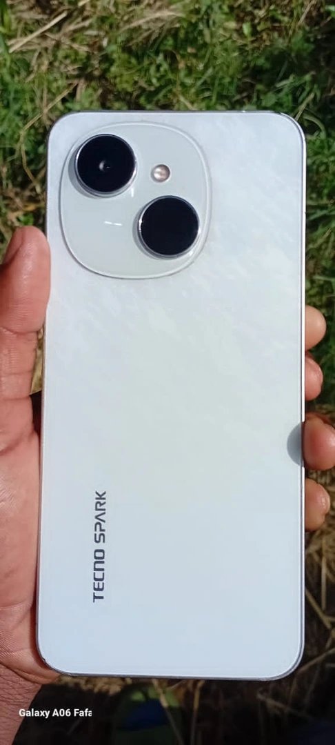 TECNO spark Go 1  64GB 250K
