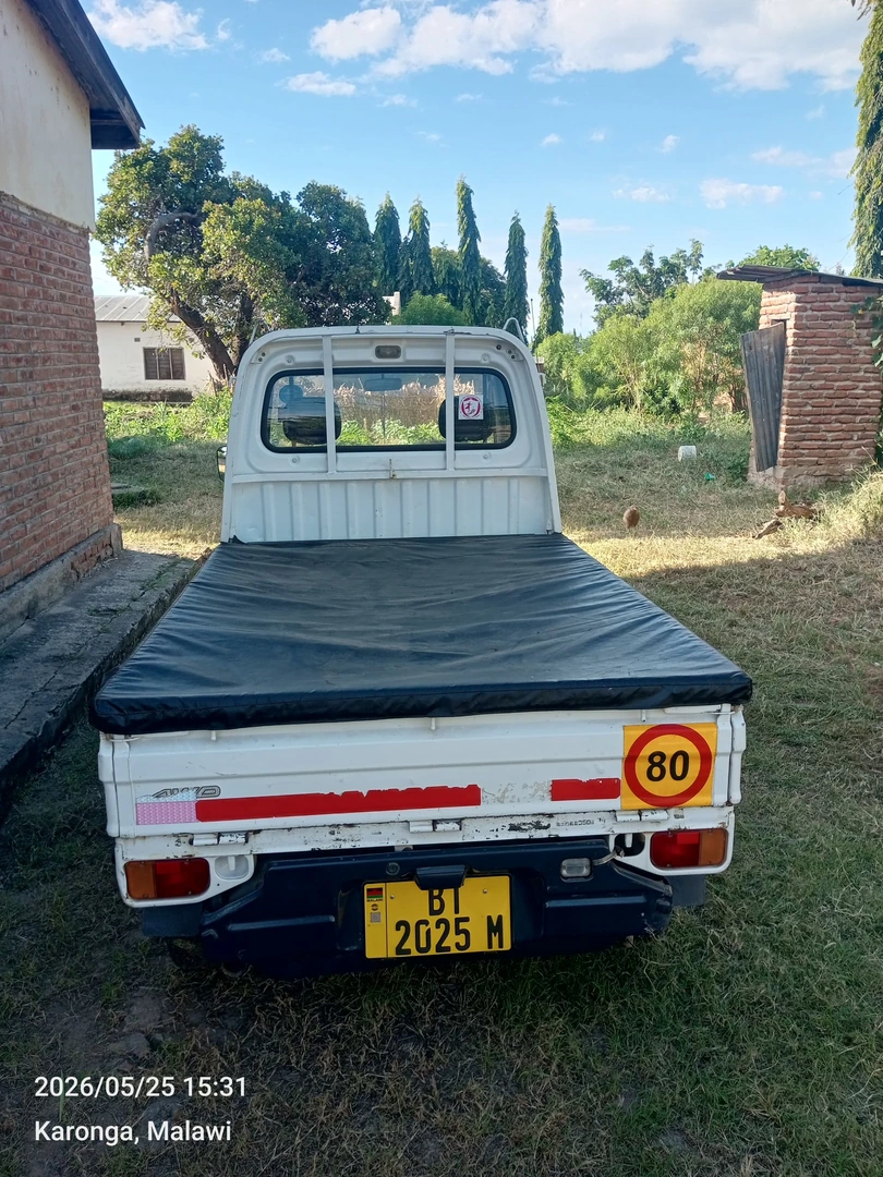 Subaru Sambar truck