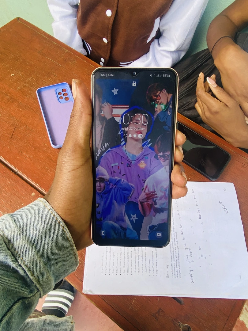 Samsung Galaxy A23 almost new. 128 gb