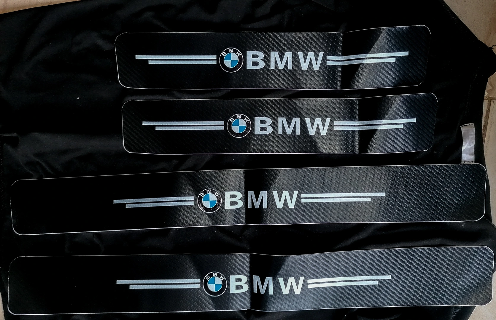 CARBON FIBER PATTERN DOOR SILL PROTECTORS