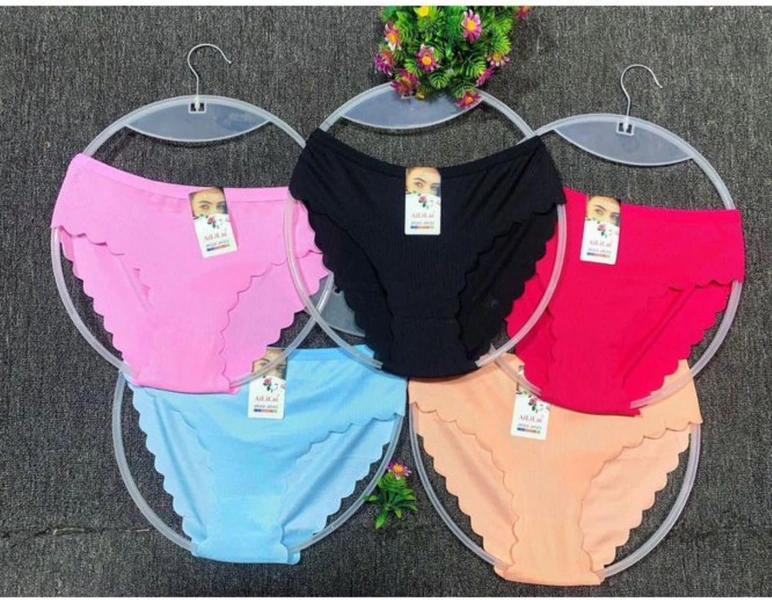 KIKI'S CLOSET Banner