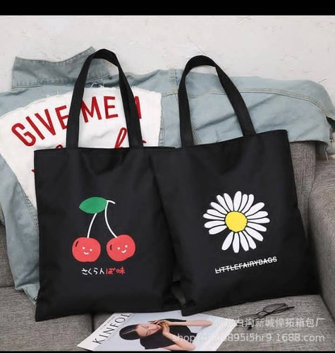 Debbie's accessories Logo