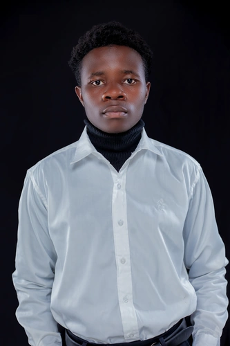 GREEN WATER ENTERPRISE Logo